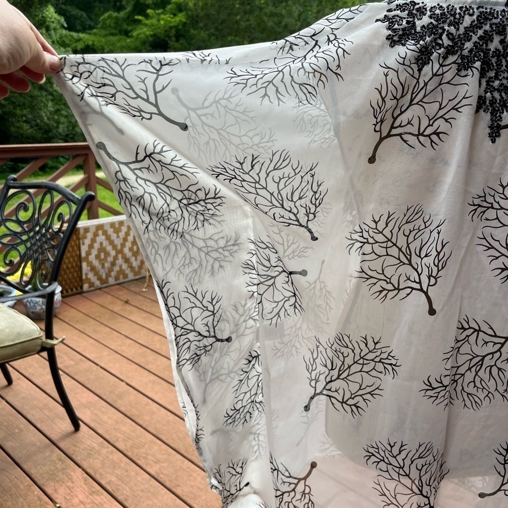 Beach ware cover up white and black beads size S embroidered - Picture 6 of 16